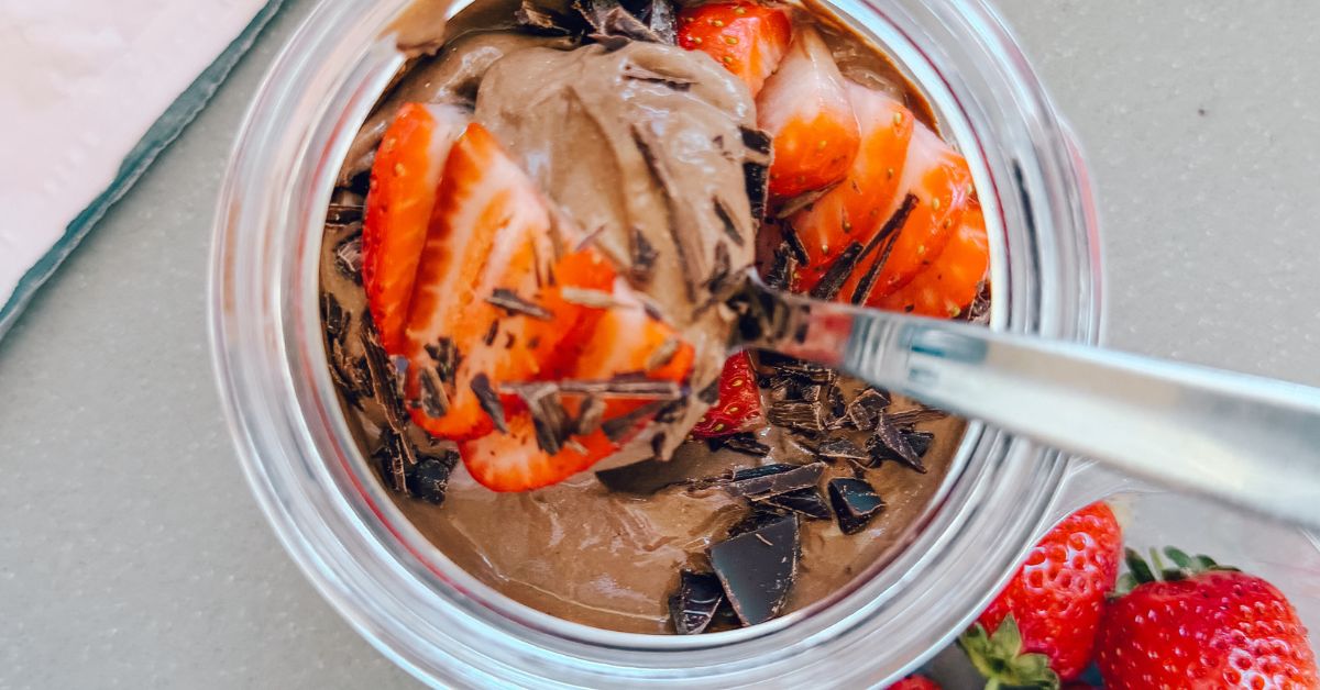 Healthy Dark Chocolate Protein Mousse Cups